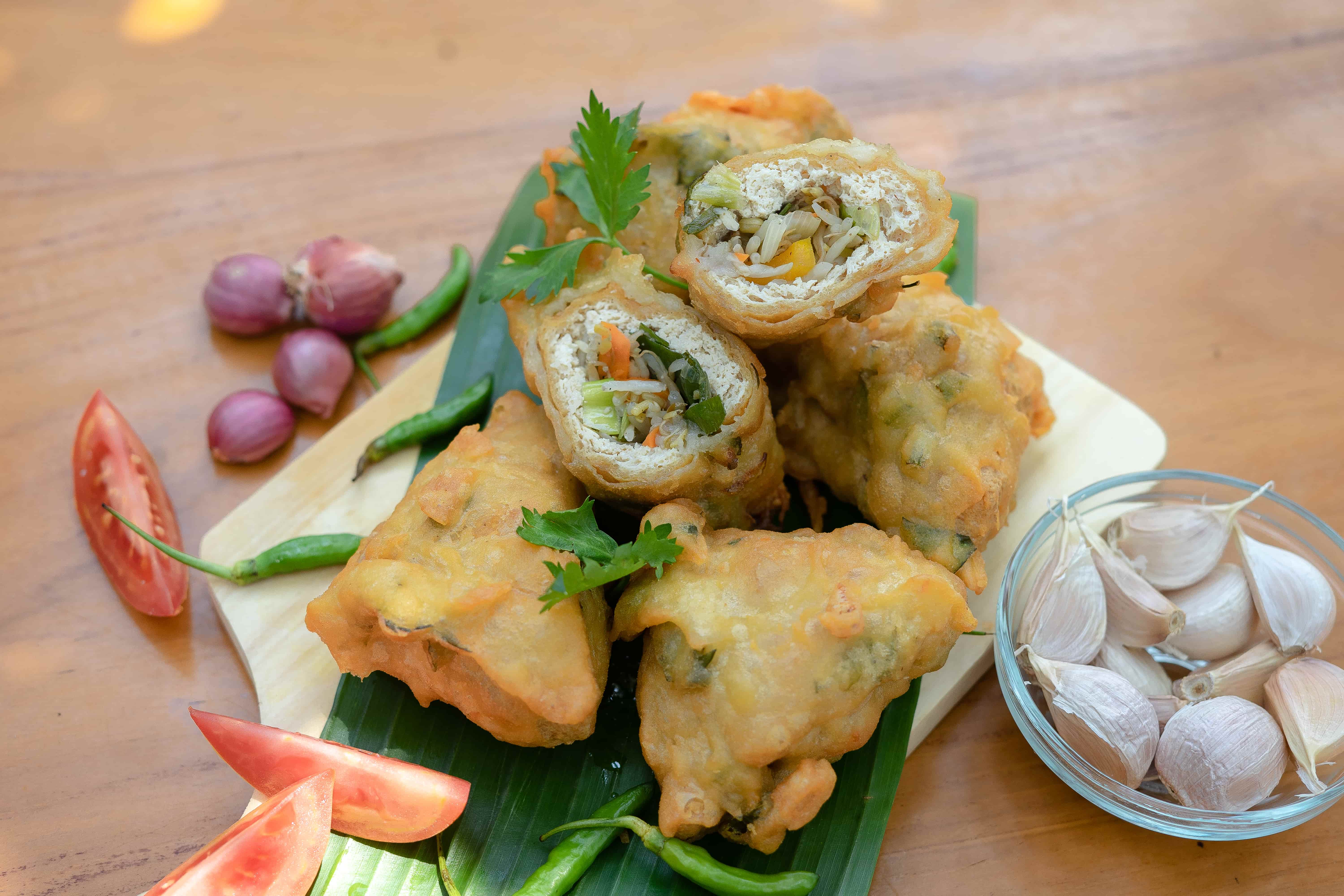 Tahu isi